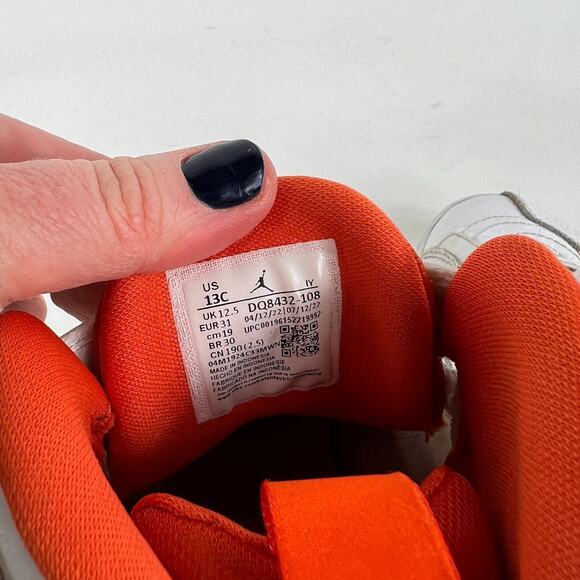 Nike Jumpman Two Trey youth kids boys size 13 c orange white leather sneakers - Picture 8 of 10